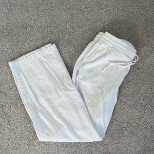White linen-blend, wide leg pants from old navy, size small